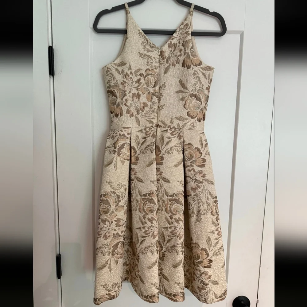 Dress the Population Champagne Floral Dress - Picture 2 of 5